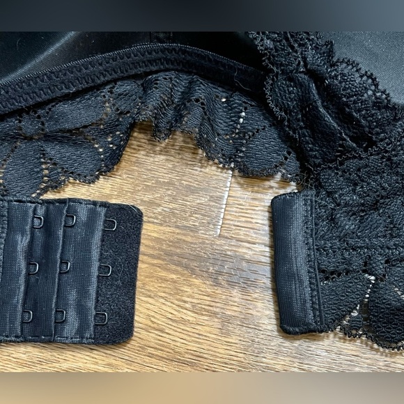 NWT Aerie black lace convertible wireless lightly padded Bra 34C - Picture 5 of 7